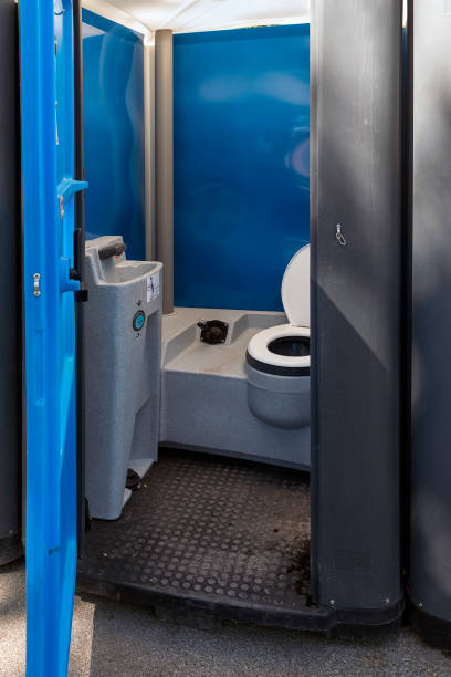 Best Portable bathroom rental  in Jasper, FL